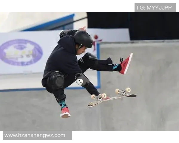 上海滑板队比赛经验引发热议专家观点与选手反馈交锋 上海滑板队比赛经验引发热议专家观点与选手反馈交锋