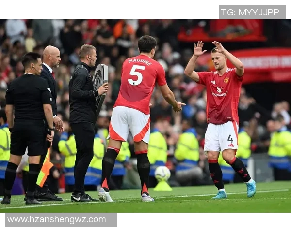 曼联与阿森纳足总杯激战在即谁将捧起荣耀奖杯