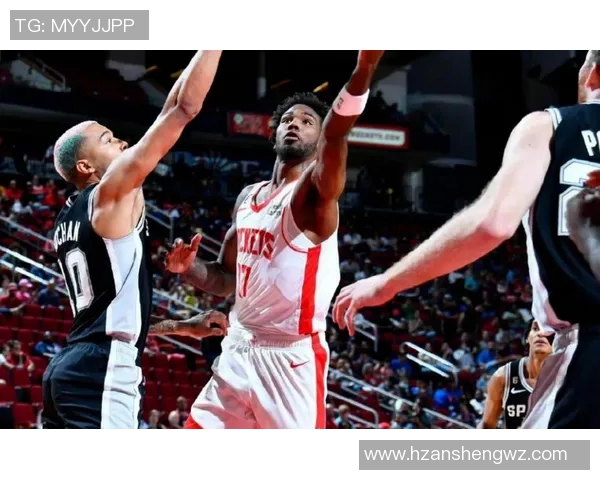 火箭队与爵士队激战11月6日期待精彩对决与球星表现