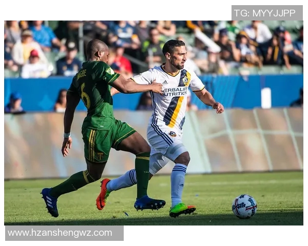 哥伦布机员与洛杉矶银河的激烈对决揭示足球战术新趋势